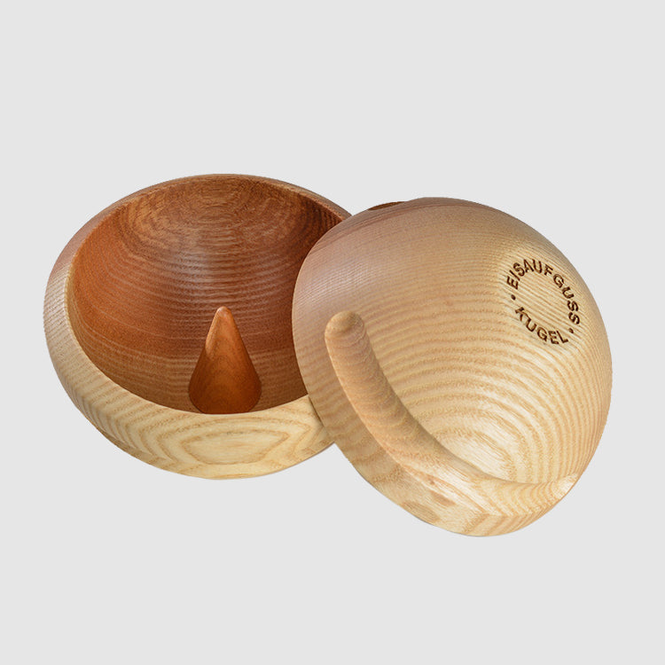 Eisaufgusskugel aus Eschenholz