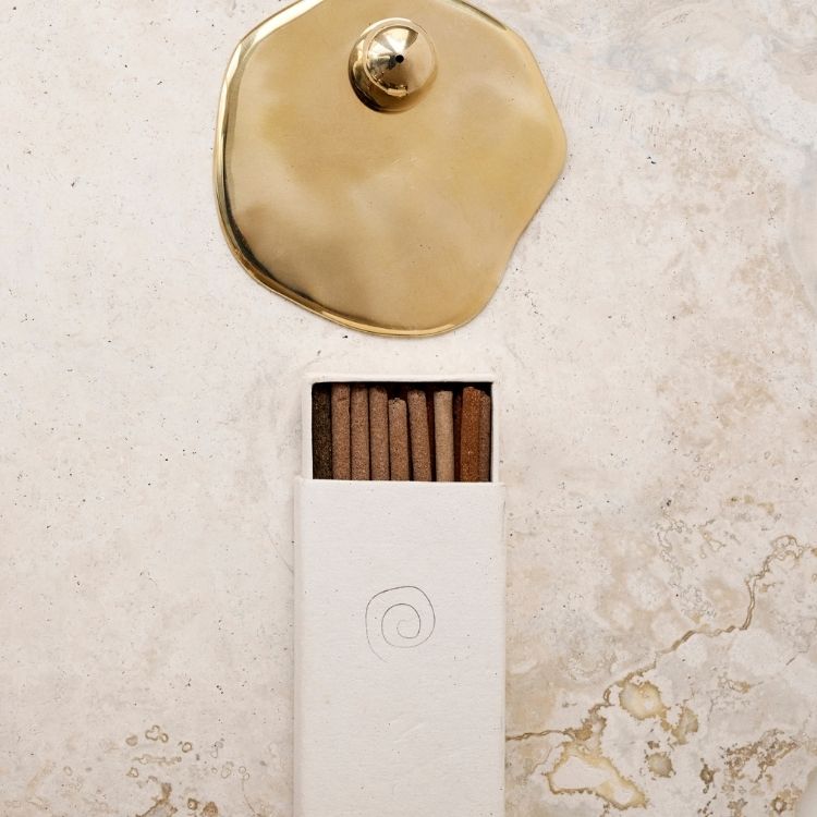 Set aus natürlichen Räucherstäbchen